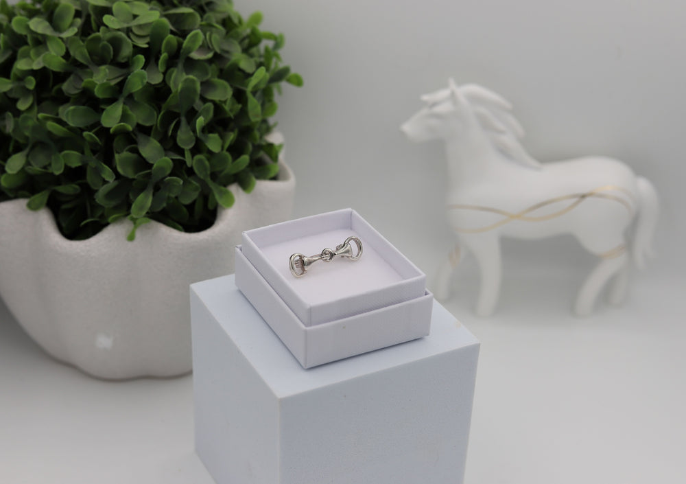 Sterling silver snaffle bit pin